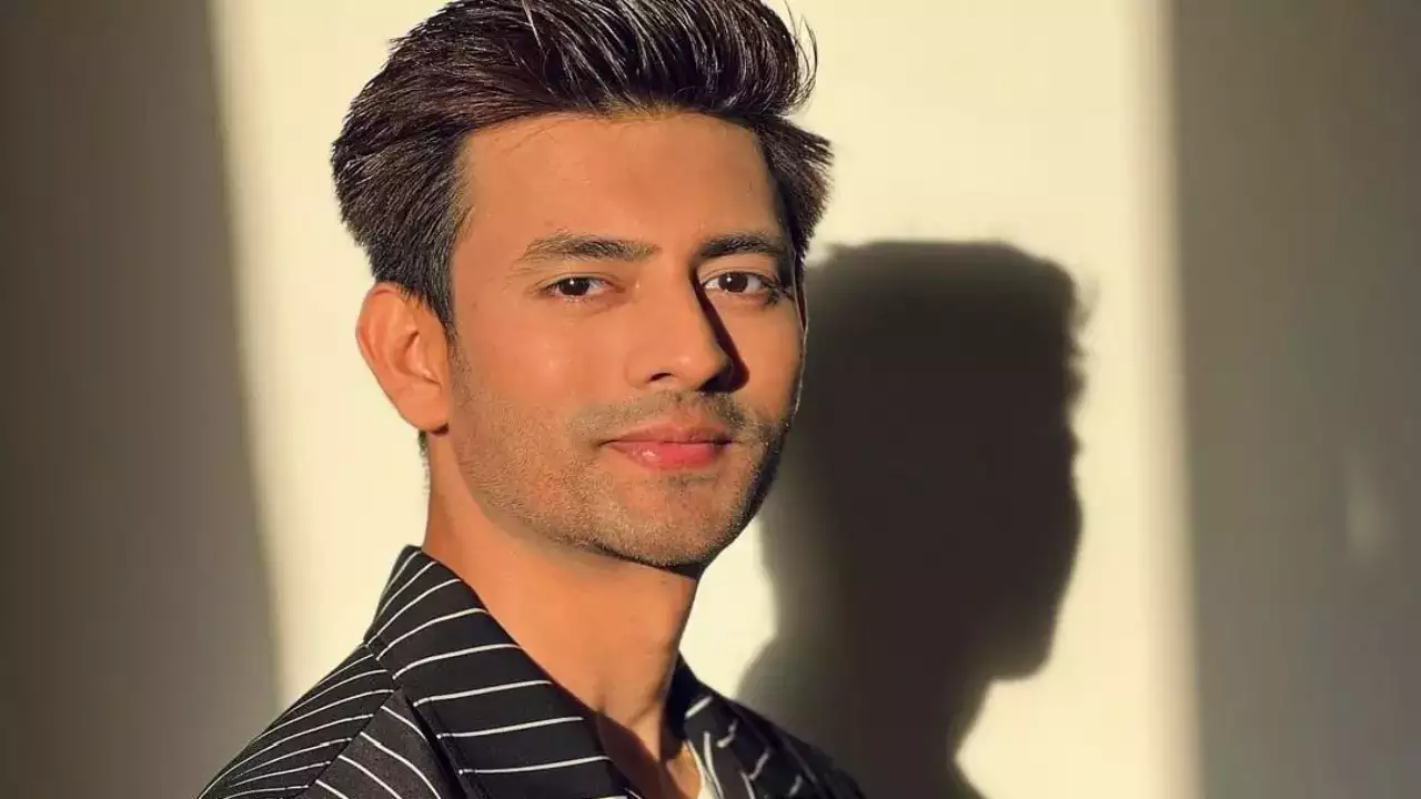 Aashay Mishra Biography Height Age TV Serials Wife Family Salary Net Worth Awards Photos Facts More