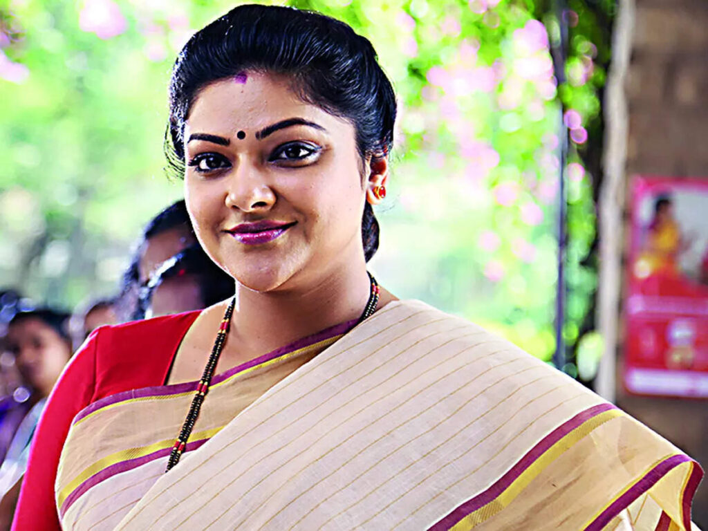 Abhirami as Annalakshmi