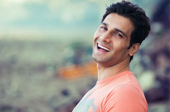 Aham Sharma as Dushyant