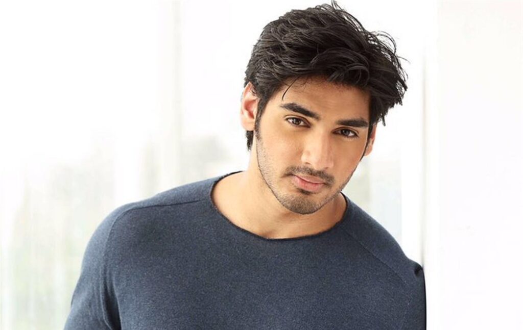 Ahan Shetty as Ishana