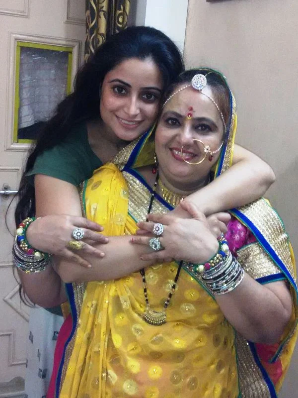 Aishwarya Sharma With Her Mother