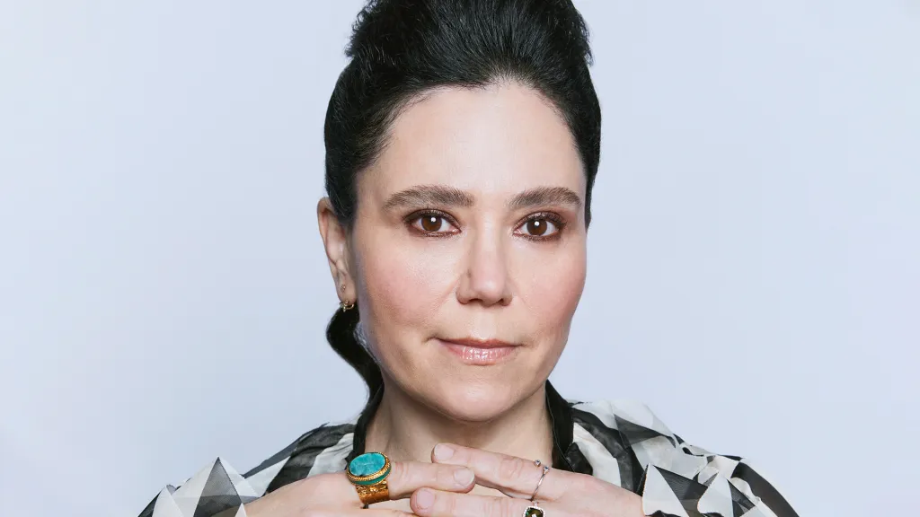 Alex Borstein as Susie Myerson