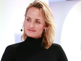 Amber Valletta Biography Height Weight Age Movies Husband Family Salary Net Worth Facts More