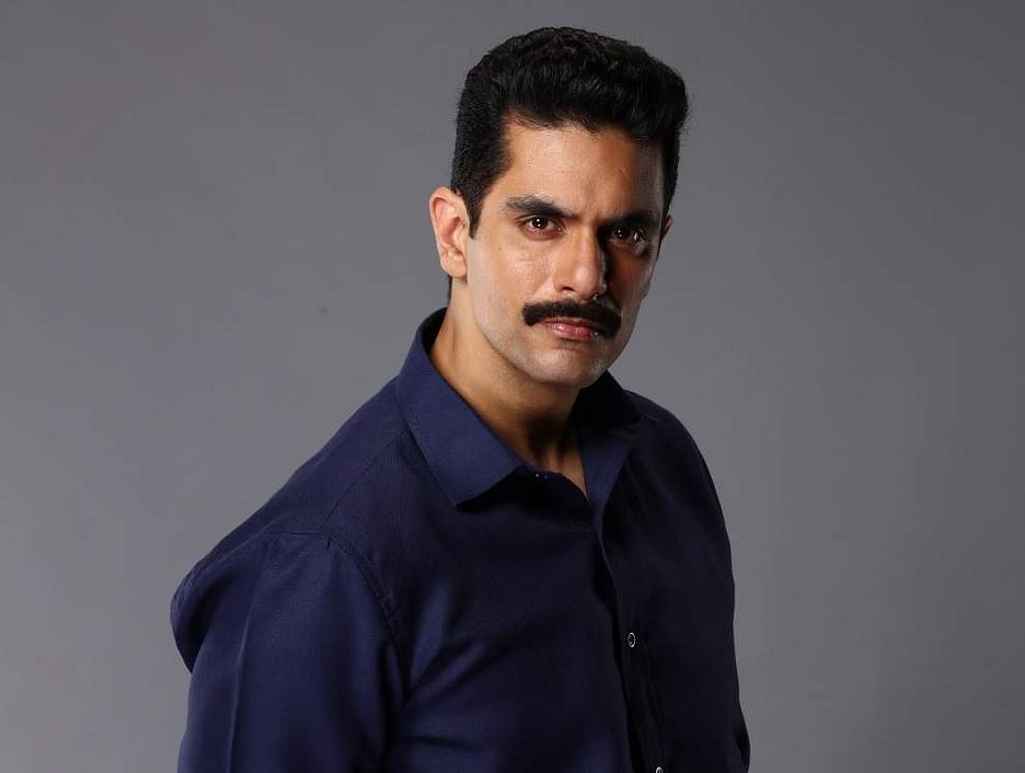  Angad Bedi as Anshuman Saxena