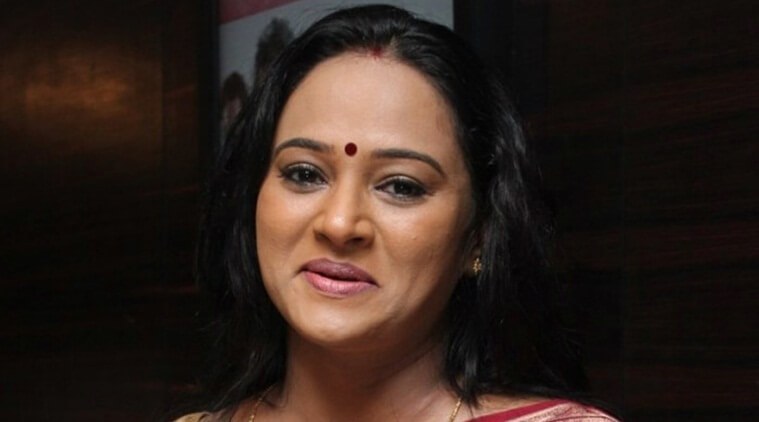 Anupama Kumar as Bakkiyam Kabilan's mother