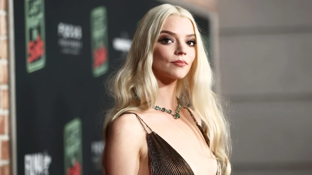 Anya Taylor-Joy Biography, Height, Weight, Age, Movies, Husband, Family, Salary, Net Worth, Facts & More