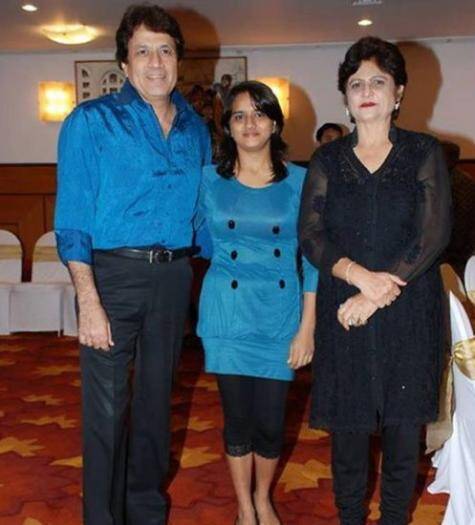 Arun Govil With His Daughter