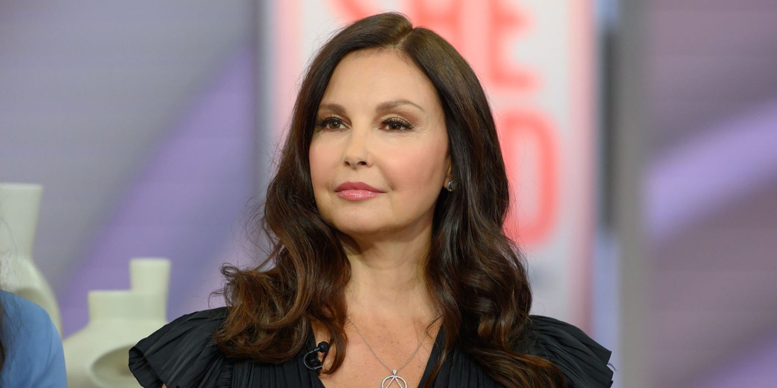 Ashley Judd Biography Height Weight Age Movies Husband Family Salary Net Worth Facts More