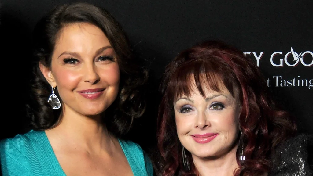 Ashley Judd With Her Mother