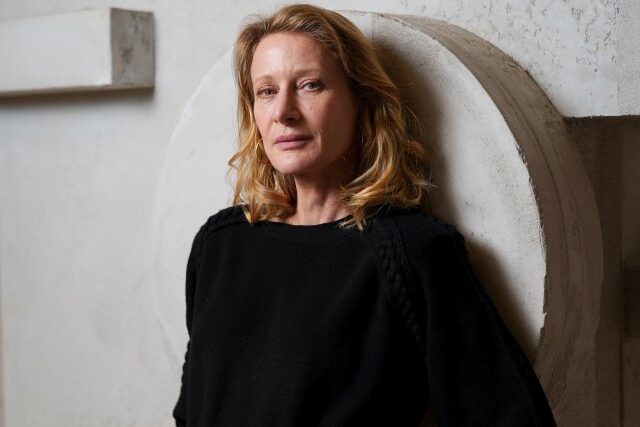 Astrid Whettnall as Véronique Bosso