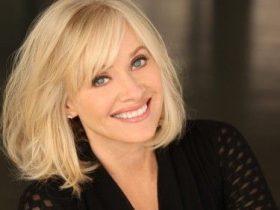 Barbara Crampton Biography Height Weight Age Movies Husband Family Salary Net Worth Facts More