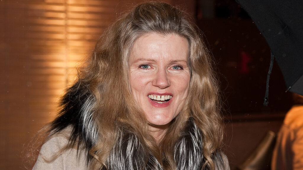 The Swarm: Review, Story, Cast, Episodes, Release Date, Budget & More Barbara Sukowa as Prof. Katharina Lehmann