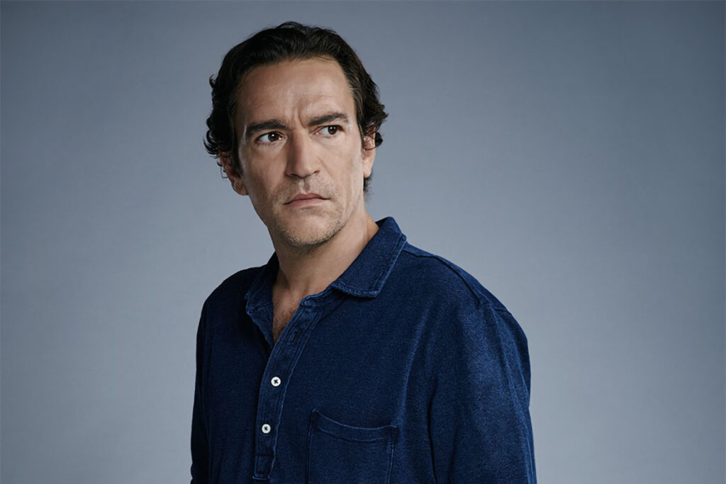 Ben Chaplin as Stuart Piggott