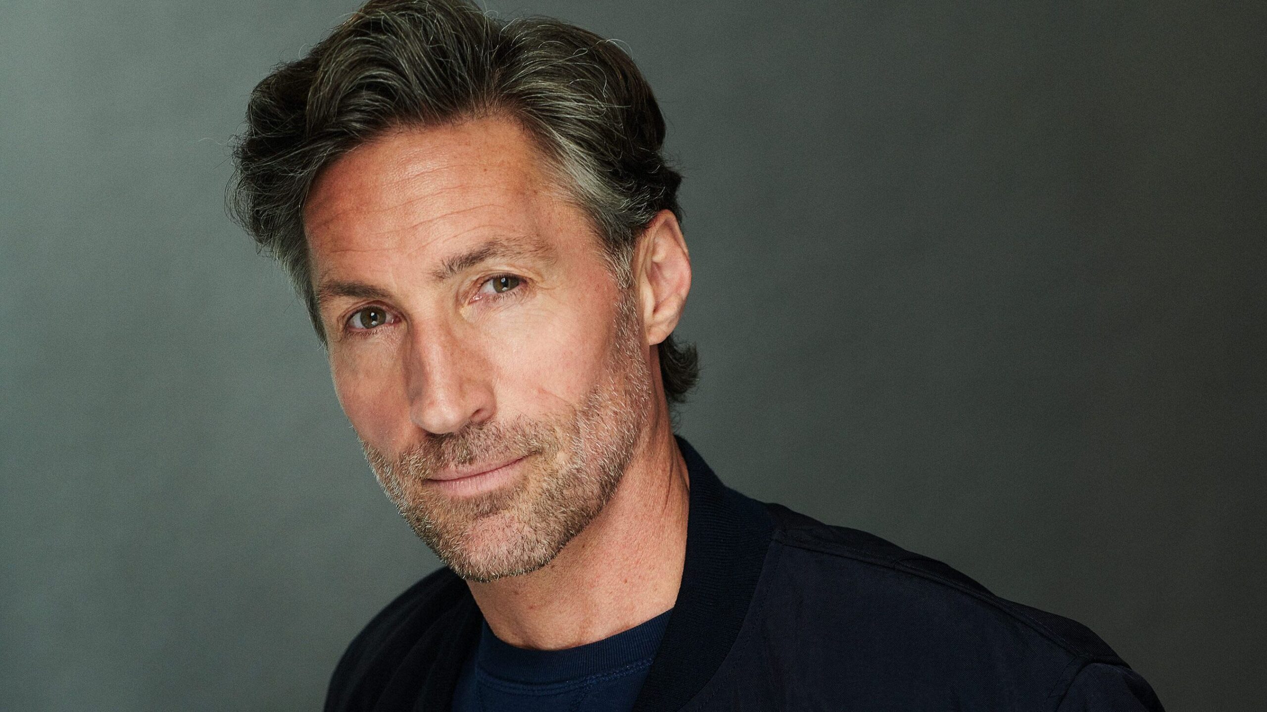 Benjamin Sadler as Jakob