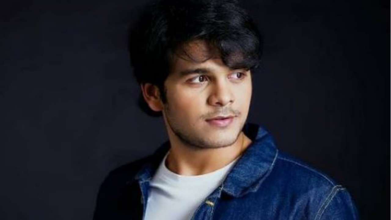 Bhavya Gandhi1