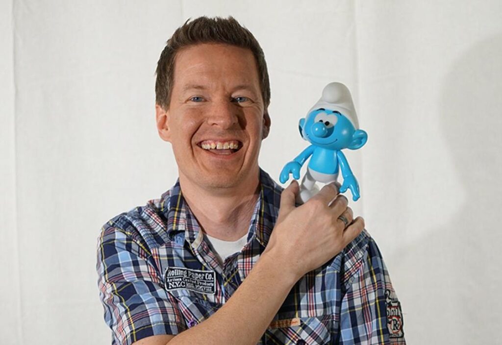 Vivo (2021): Story, Cast, Release Date, Budget, Box Office Collection, Review, Ratings & More Brandon Jeffords as Mr. Hensha