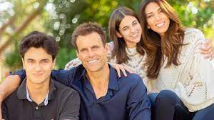 Cameron Mathison With His Family