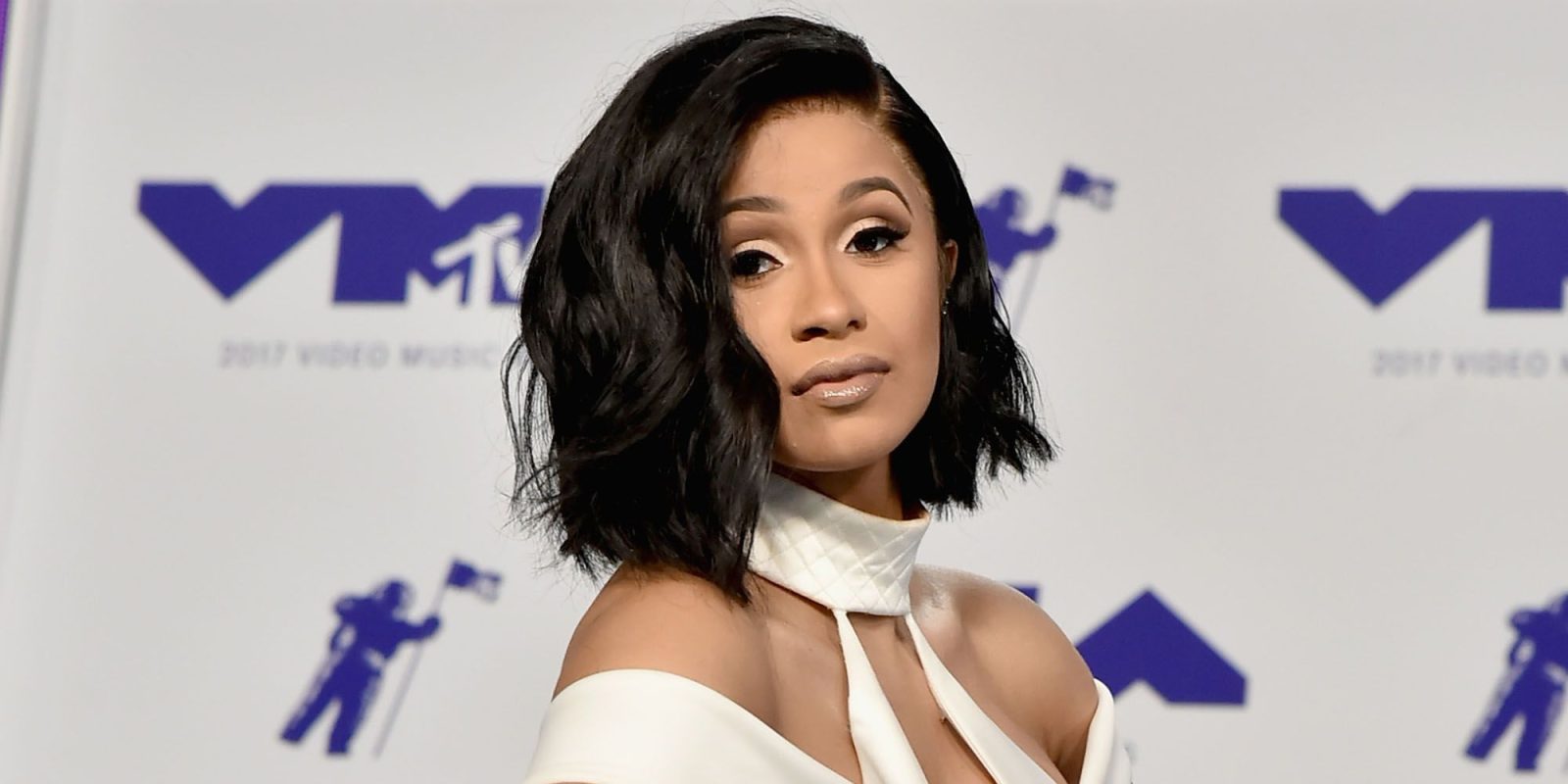 Cardi B Biography, Height, Weight, Age, Movies, Husband, Family, Salary ...