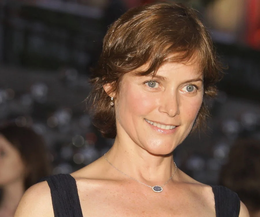 Carey Lowell Biography, Height, Weight, Age, Movies, Husband, Family, Salary, Net Worth, Facts & More