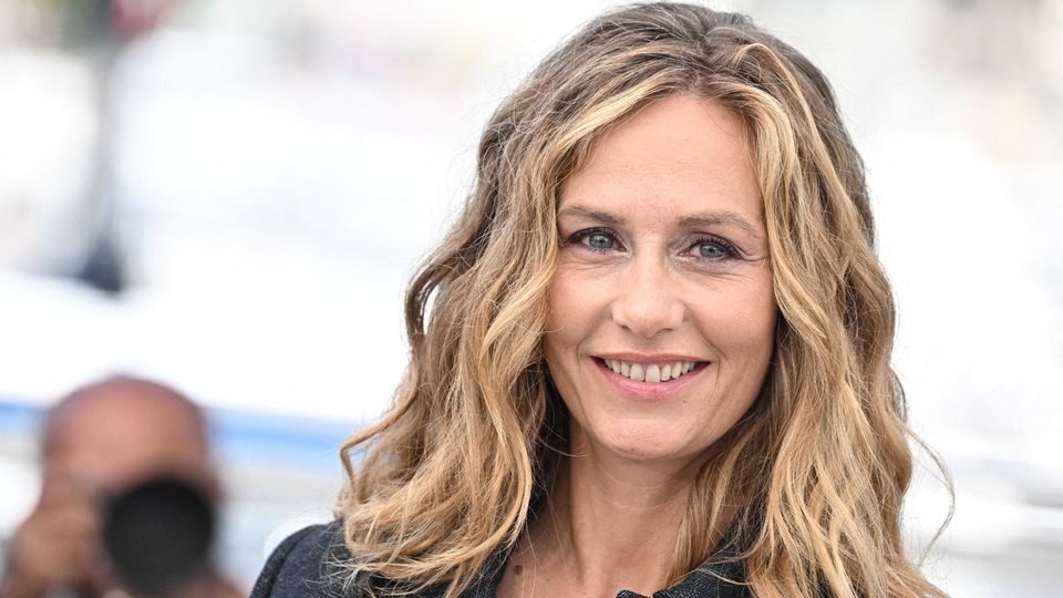 The Swarm: Review, Story, Cast, Episodes, Release Date, Budget & More Cécile de France as Dr. Cécile Roche