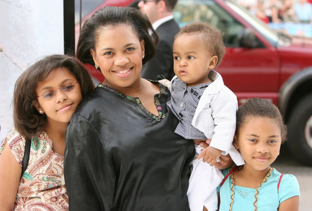 Chandra Wilson With Her Children