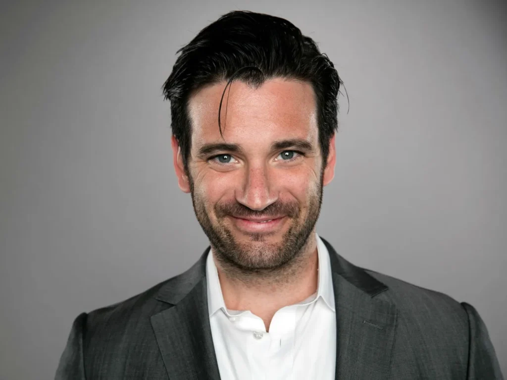 Arrow: Review, Story, Cast, Episodes, Release Date, Budget & More Colin Donnell as Tommy Merlyn