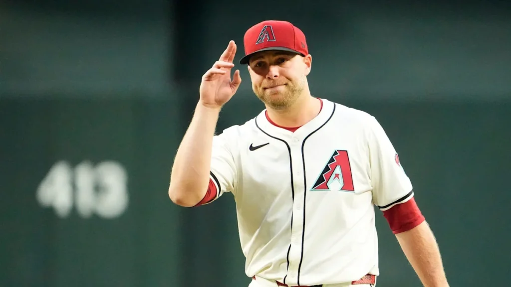 Corbin Burnes Biography, Height, Weight, Age, Stats, Wife, Salary, Net Worth & More Corbin Burnes Biography, Height, Weight, Age, Stats, Wife, Salary, Net Worth & More