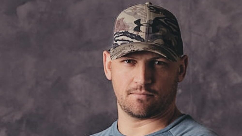 Craig Macrae as Thornhill Bodyguards