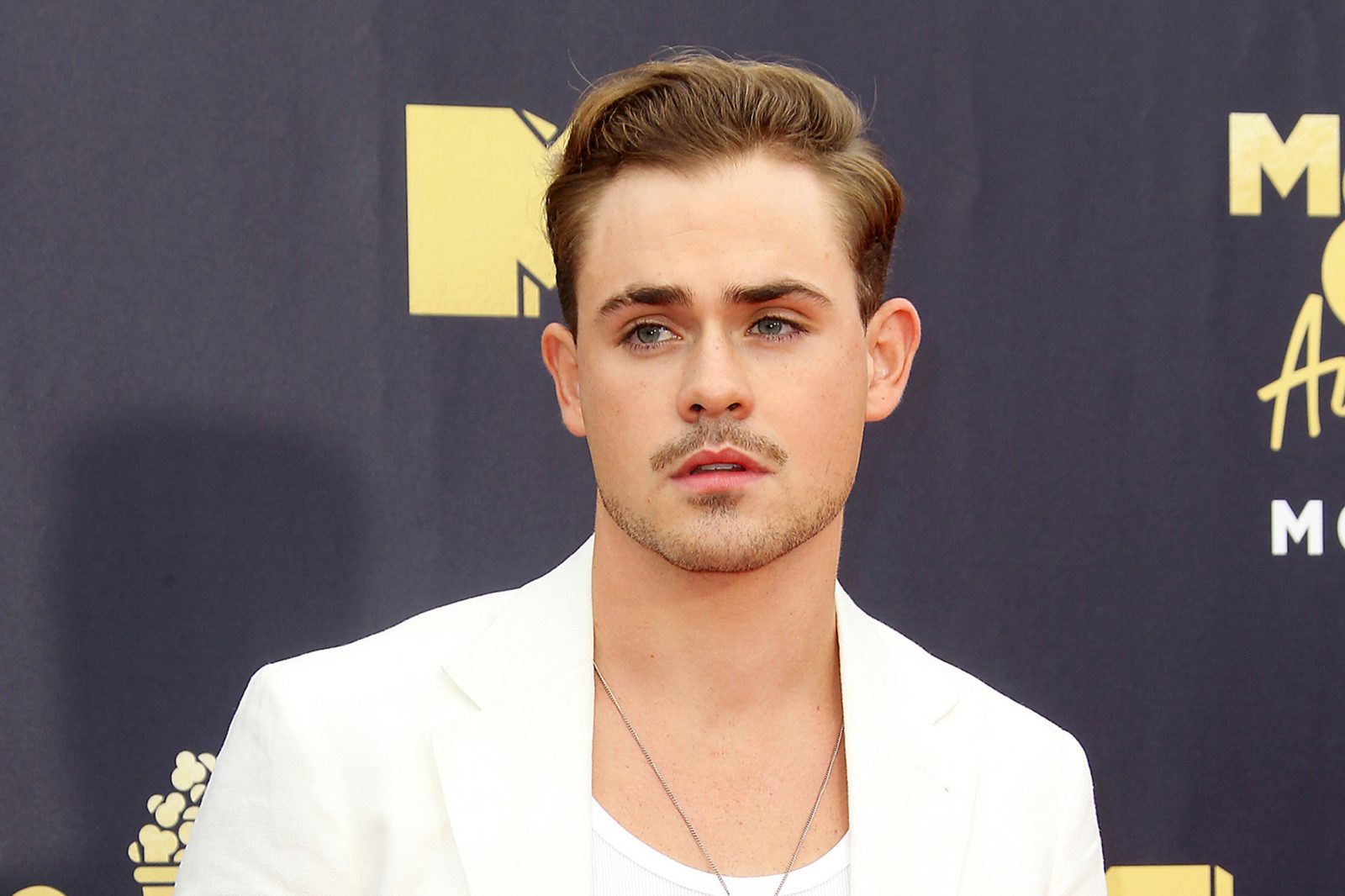 Dacre Montgomery Biography Height Weight Age Movies Wife Family Salary Net Worth Facts More