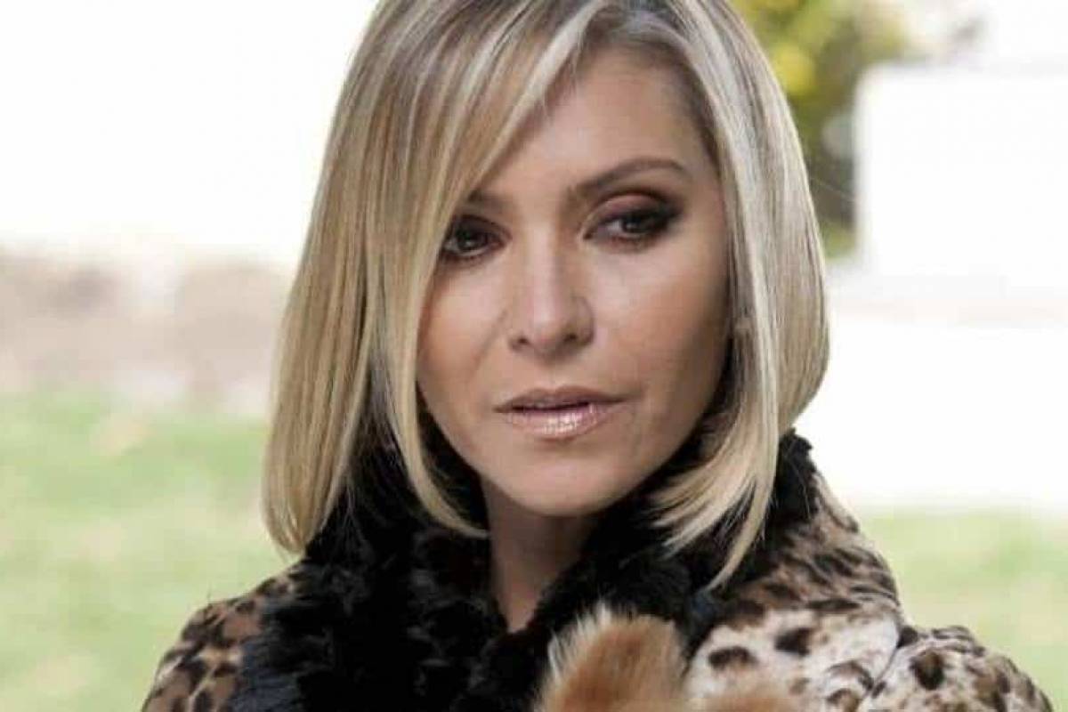 Daniela Castro Biography, Height, Weight, Age, Movies, Husband, Family, Salary, Net Worth, Facts & More Daniela Castro Biography Height Weight Age Movies Husband Family Salary Net Worth Facts More