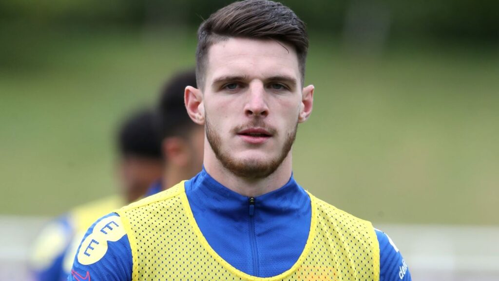 Declan Rice Biography, Height, Weight, Age, Stats, Wife, Salary, Net Worth & More