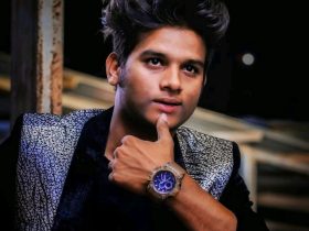 Deepesh Zo Biography Height Weight Age Instagram Girlfriend Family Affairs Salary Net Worth Photos Facts More1