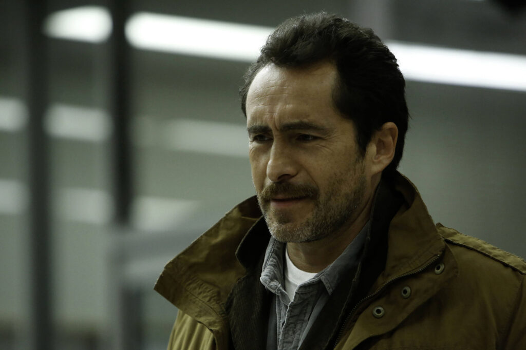 Godzilla vs. Kong (2021): Story, Cast, Release Date, Budget, Collection, Review, Ratings & More Demián Bichir as Walter Simmons