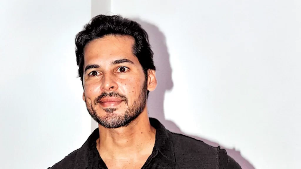 Dino Morea as Professor Jigar Sampath