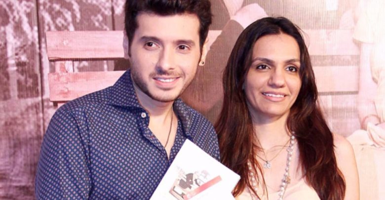 Divyendu Sharma With Akanksha Sharma