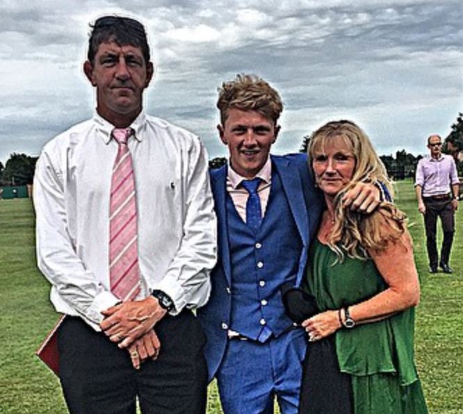 Dom Bess With His Father And Mother