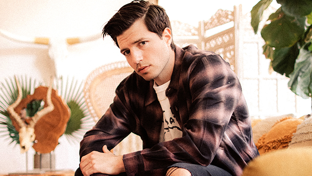 Dylan Flashner Biography, Height, Weight, Age, Movies, Wife, Family, Salary, Net Worth, Facts & More Dylan Flashner Biography, Height, Weight, Age, Movies, Wife, Family, Salary, Net Worth, Facts & More