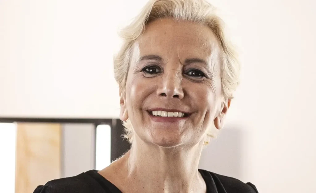 The Girl in the Mirror: Review, Story, Cast, Episodes, Release Date, Budget & More Elena Irureta