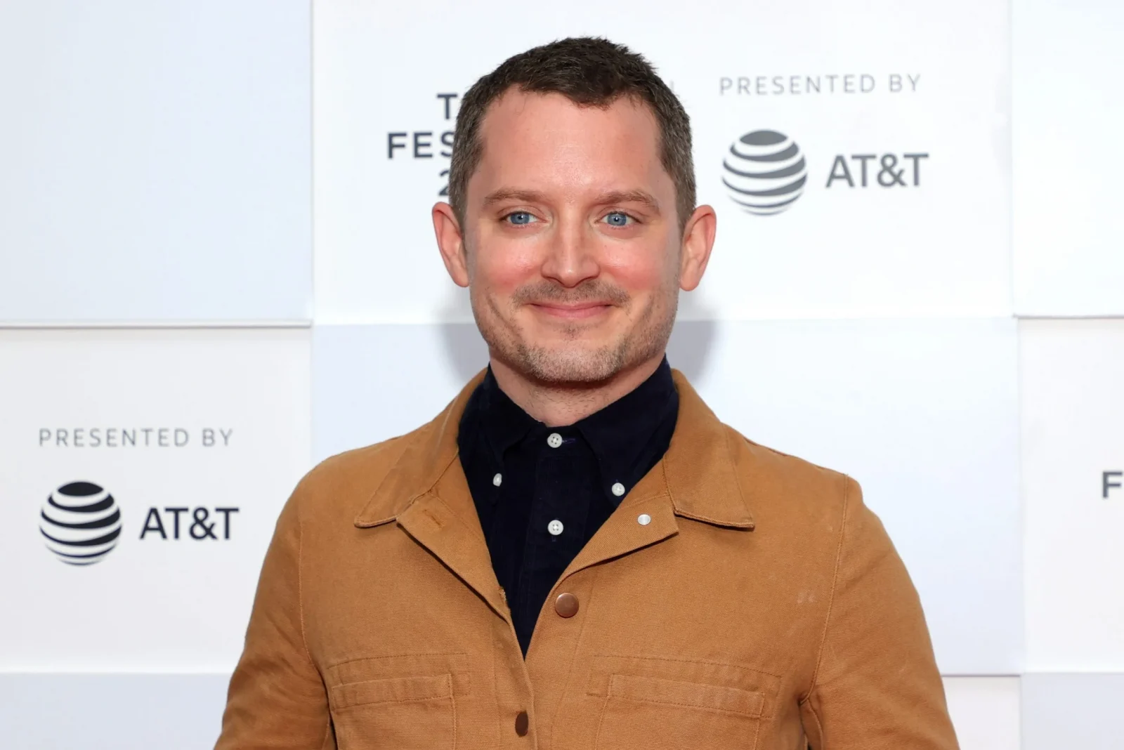 Elijah Wood Biography Height Weight Age Movies Wife Family Salary Net Worth Facts More