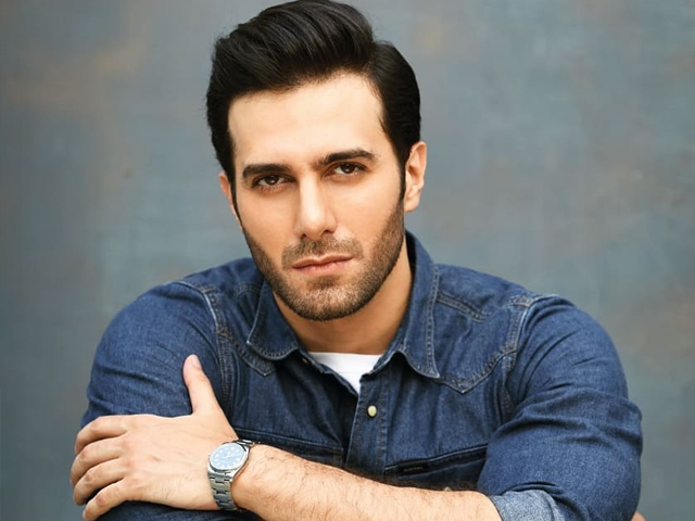 Emmad Irfani as Umair
