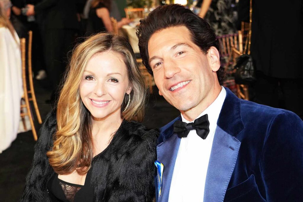 Erin Angle Biography, Height, Weight, Age, Movies, Husband, Family, Salary, Net Worth, Facts & More Erin Angle With Jon Bernthal