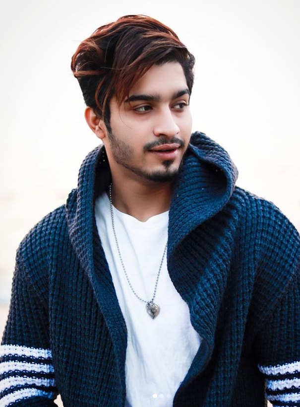 Faiz Baloch Biography Height Weight Age Instagram Girlfriend Family Affairs Salary Net Worth Photos Facts More