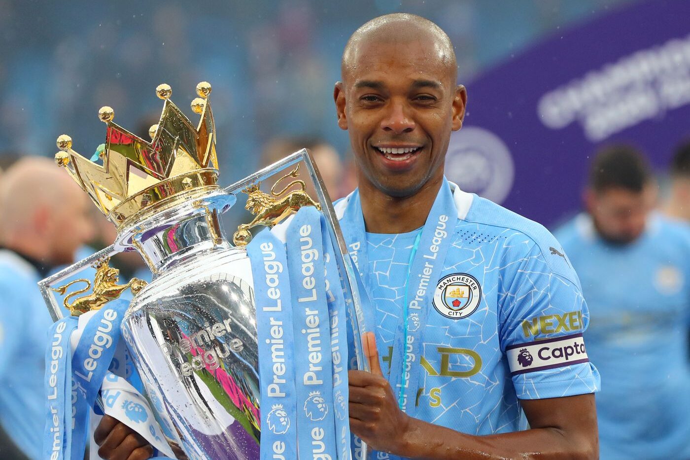 Fernandinho Biography, Height, Weight, Age, Stats, Wife, Salary, Net Worth & More