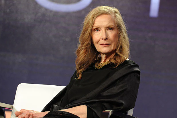  Frances Conroy as Mrs. Burbank