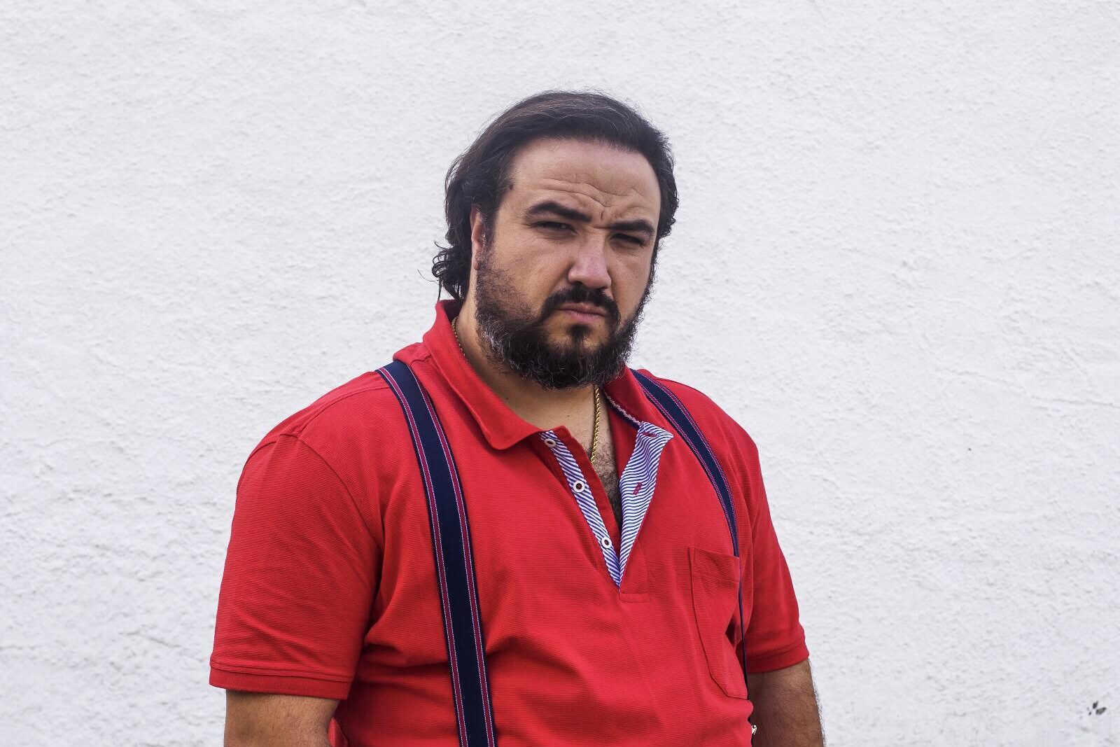 Franky Martín as Toño