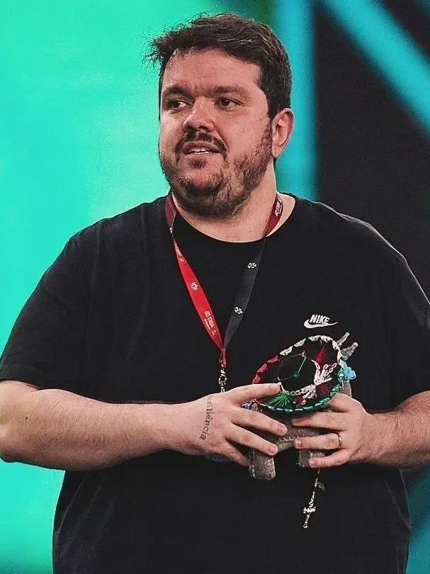 Some Lesser Known Facts About Gaules