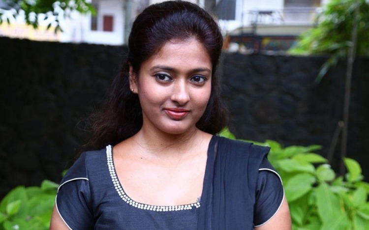 Gayathri Raguram as Arjun's sister