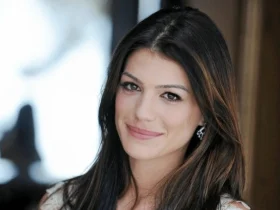 Genevieve Padalecki Biography Height Weight Age Movies Husband Family Salary Net Worth Facts More