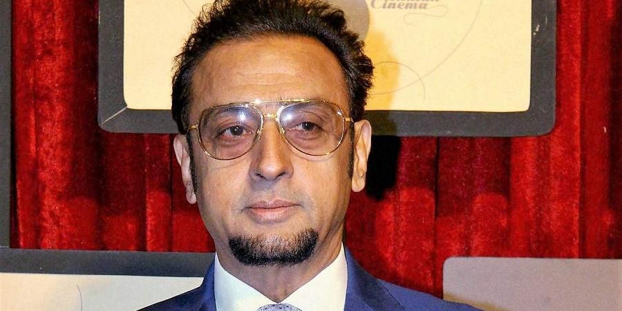 Gulshan Grover as Dilip Hathkaatha