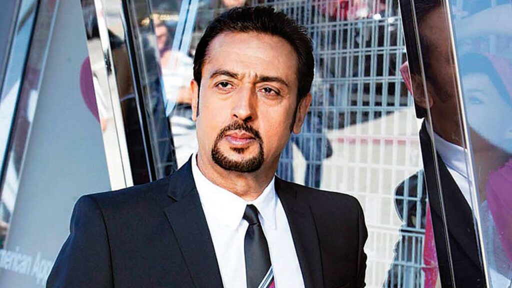  Gulshan Grover as Nari Khan